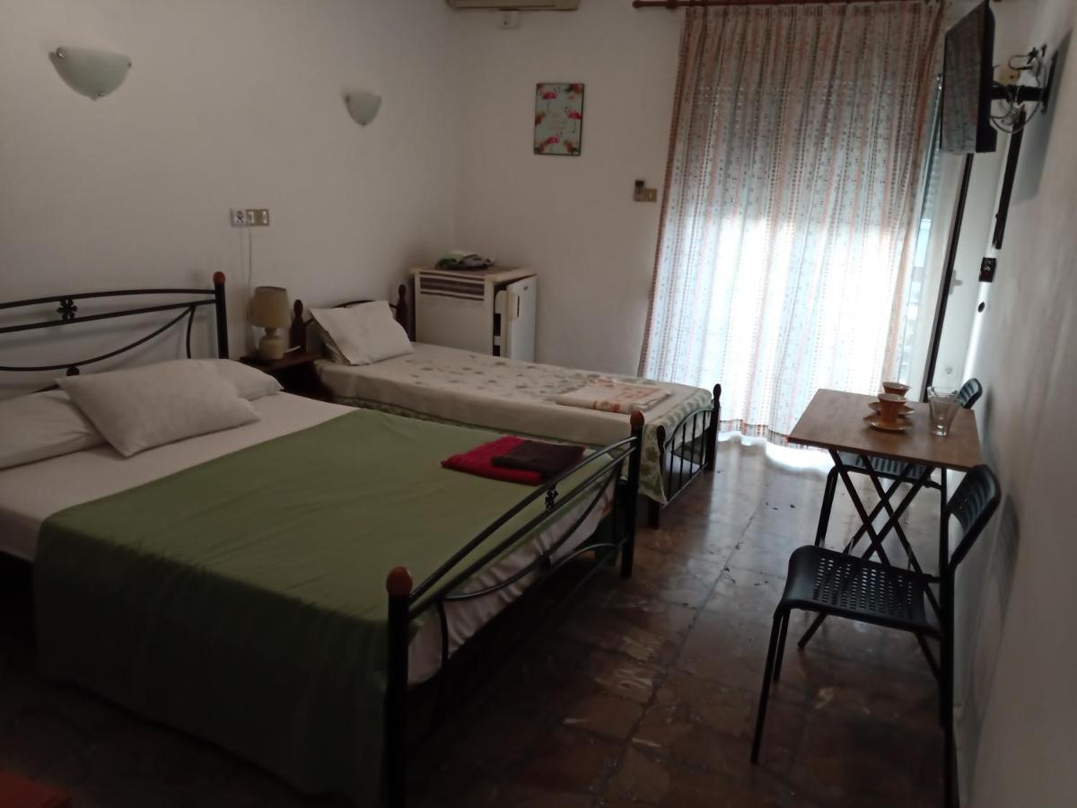 Nikos Rooms Лутра-Едіпсу Екстер'єр фото