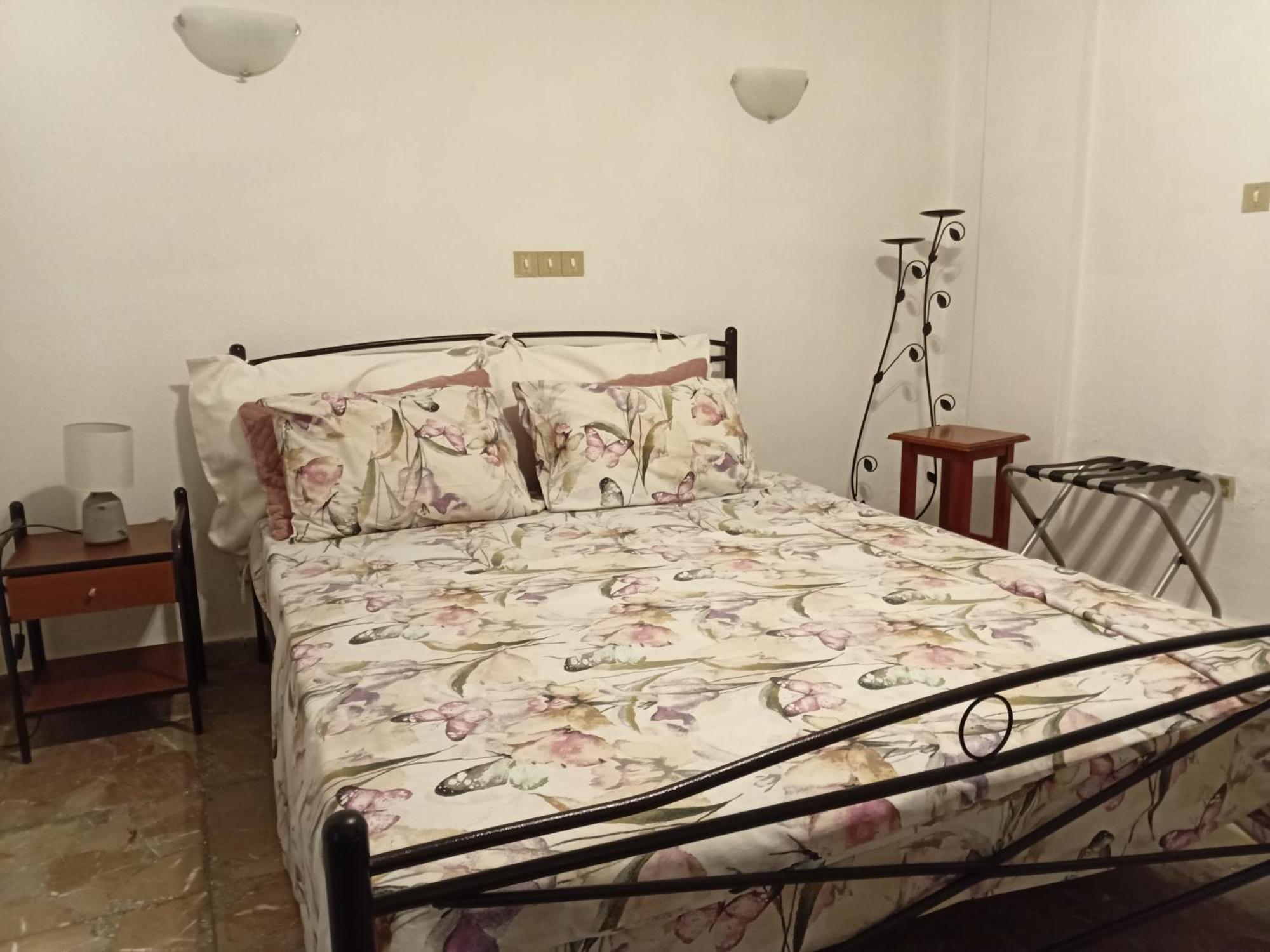 Nikos Rooms Лутра-Едіпсу Екстер'єр фото